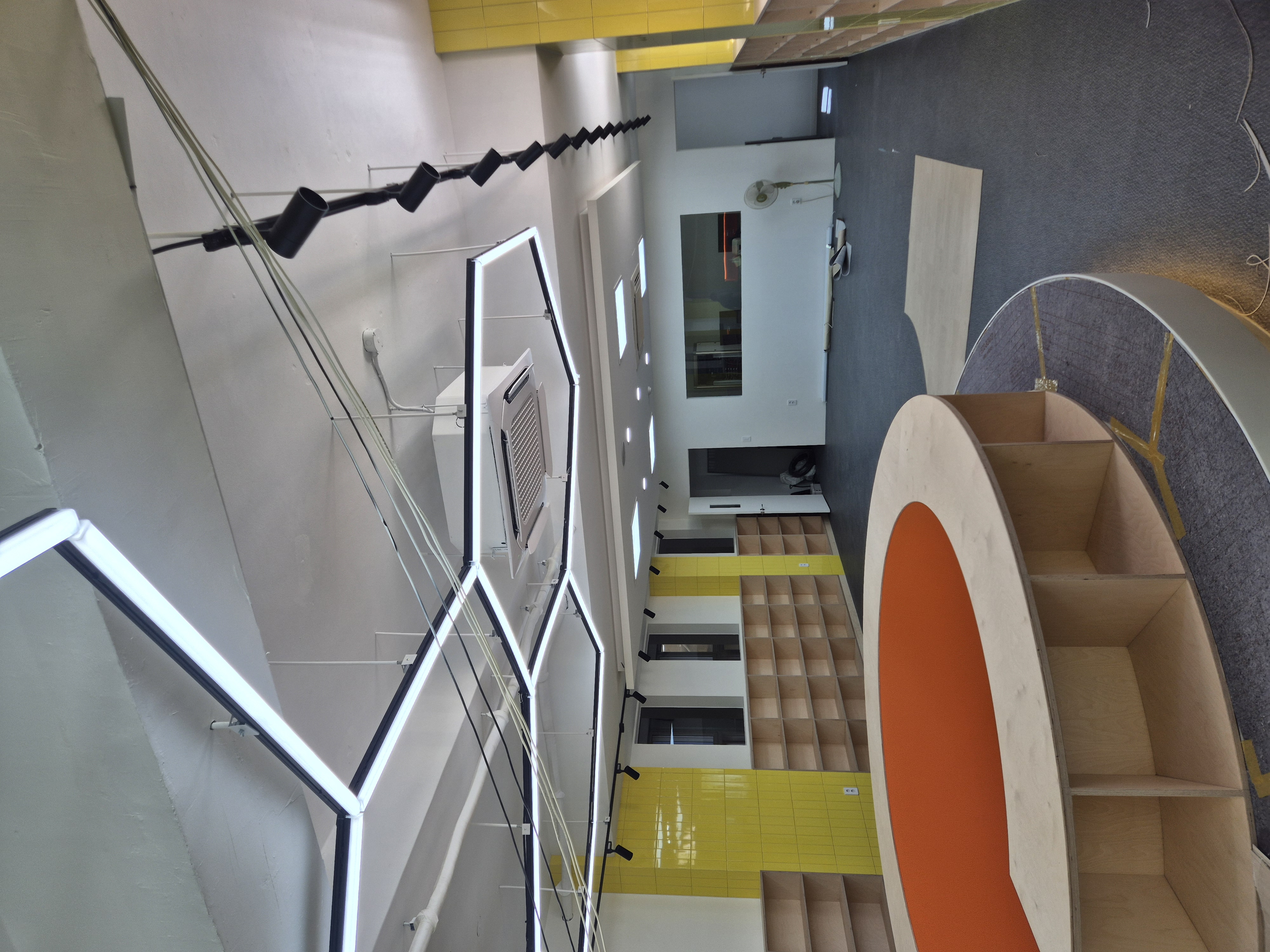 초등학교 방송실 중앙제어 시스템 냉난방기 교체 사례